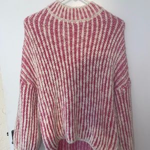Adorable, summery, pink and white ribbed mock neck sweater